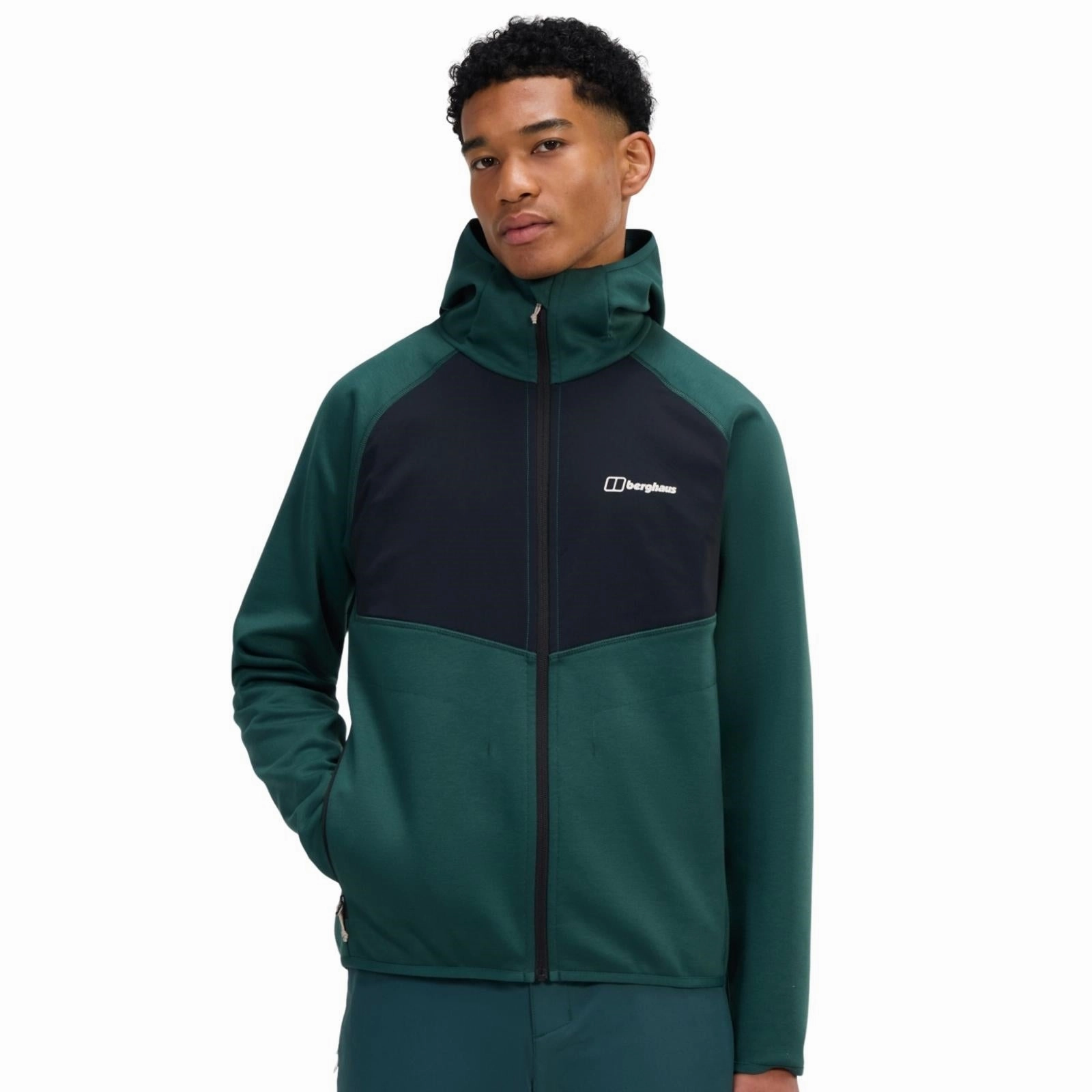 Berghaus Mens Trawden Hybrid Windproof Softshell Jacket Tailored Cut Regular Fit Cut