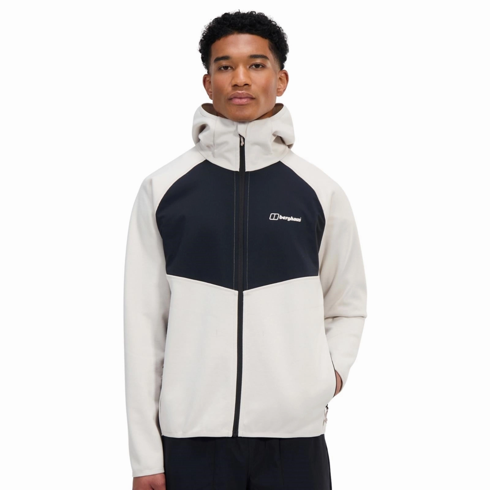 Berghaus Mens Trawden Hybrid Windproof Softshell Jacket Tailored Cut Style Flexible Waistband